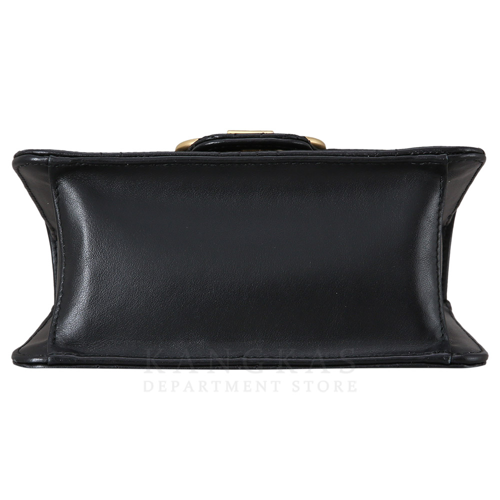FERRAGAMO(USED)페레가모 간치니 체인 숄더백